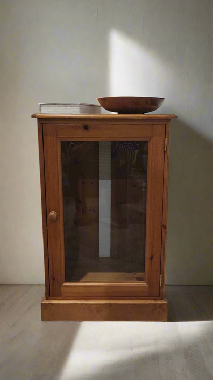 Hi Fi Cabinet