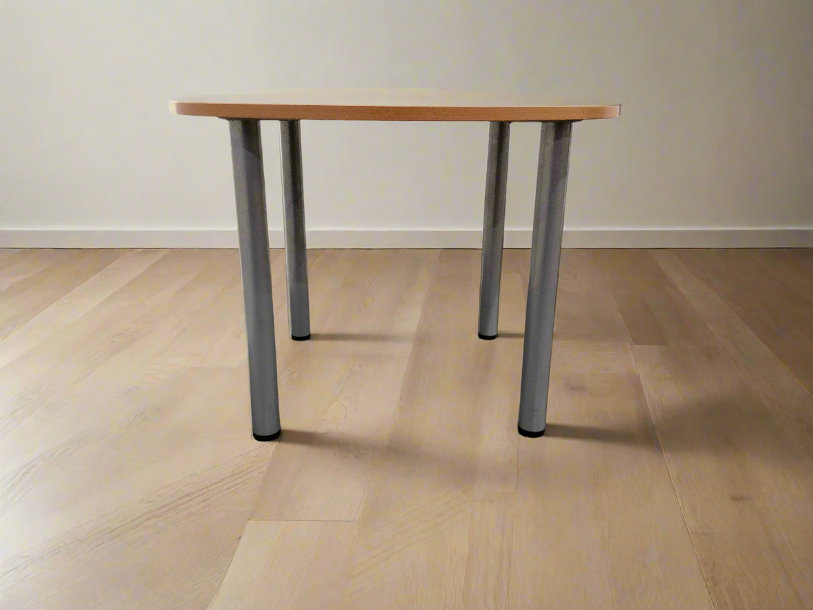 Circular Table