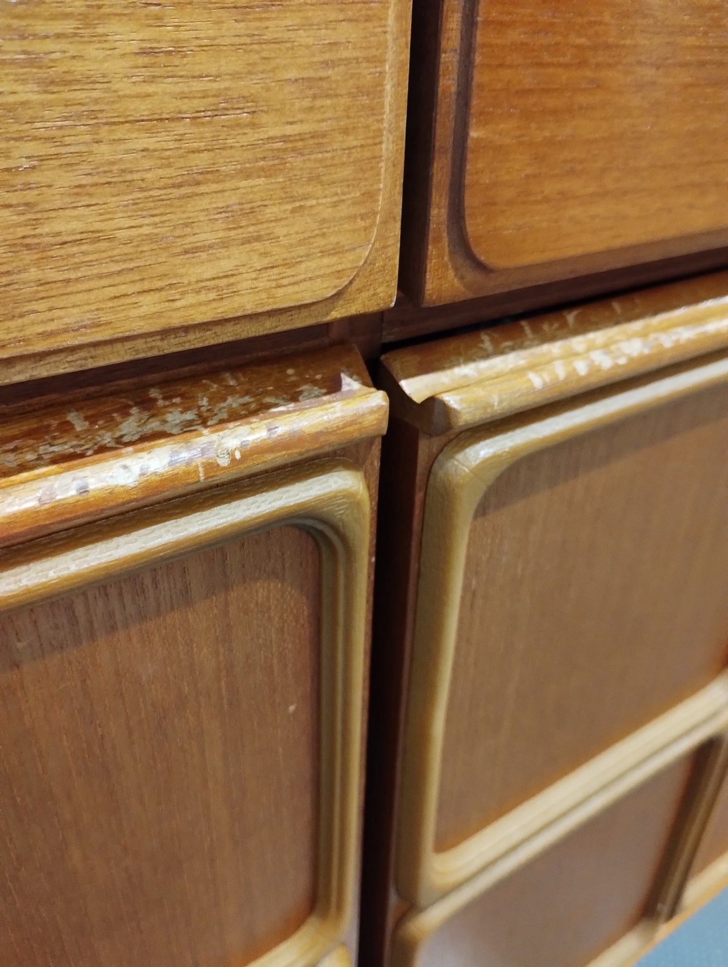 Display Cabinet