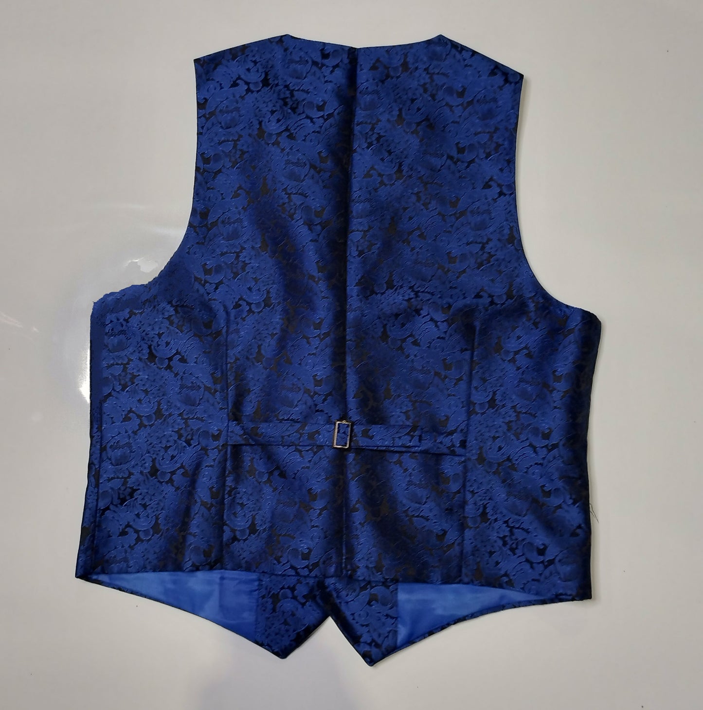 Kudoro Blue and Black Paisley Three-Piece Suit with Jacket - L, Waistcoat and Trousers - 48, Regular Fit
