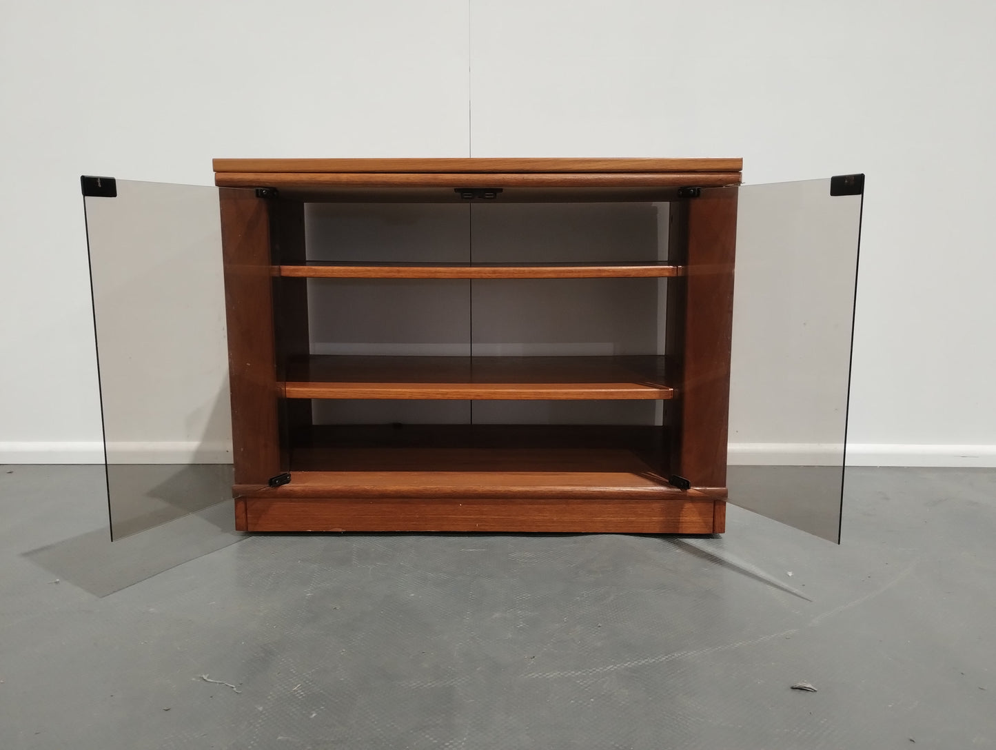 TV Cabinet