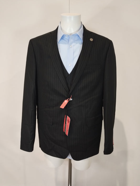 Men's Suit