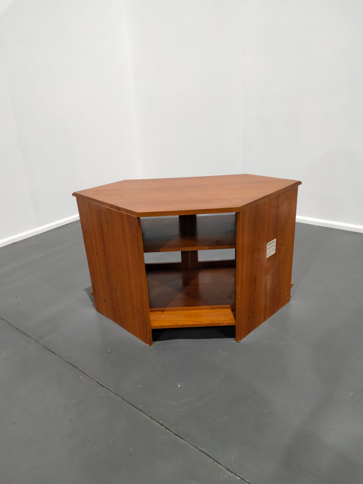 Corner TV stand