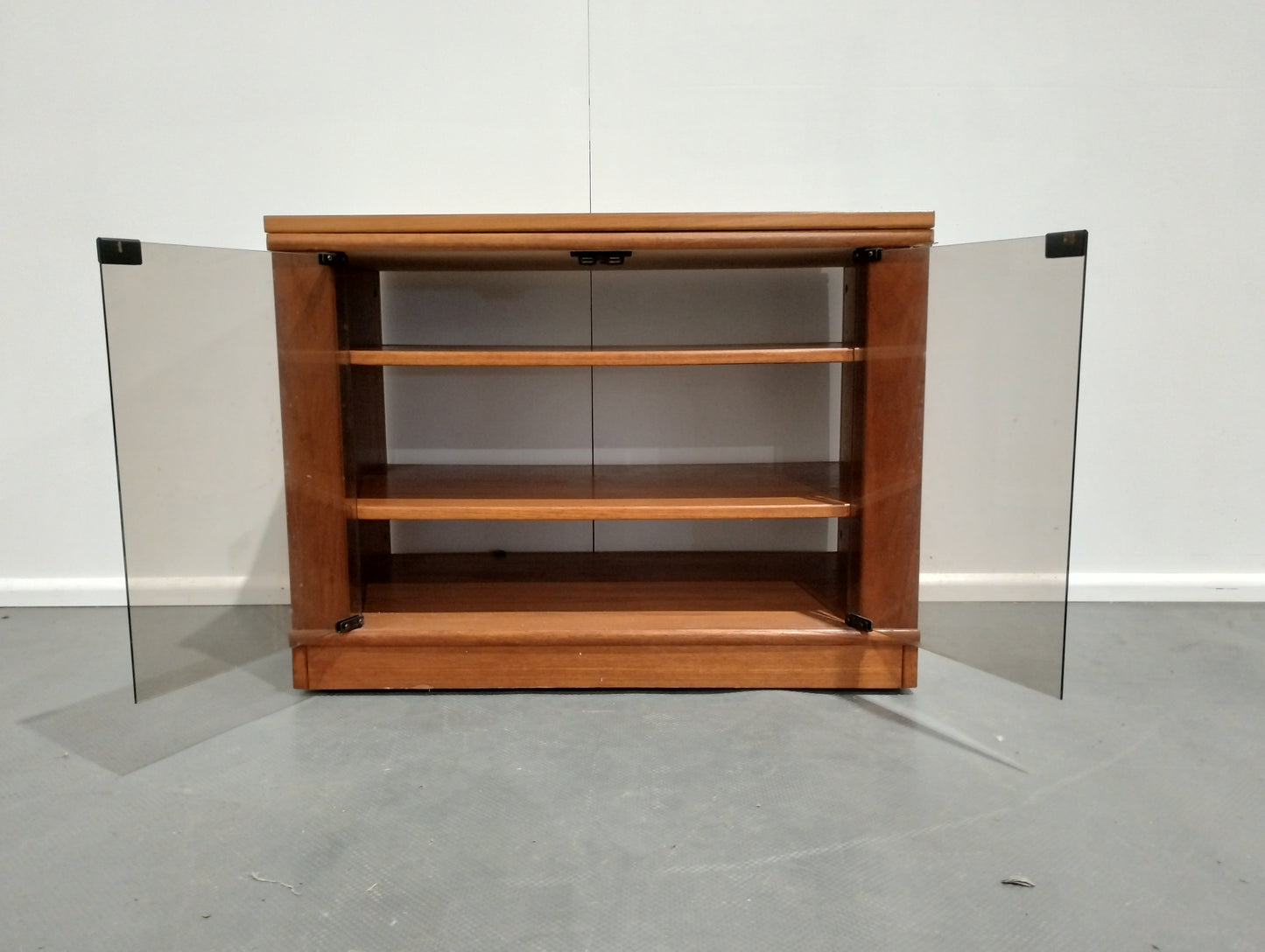 TV Cabinet