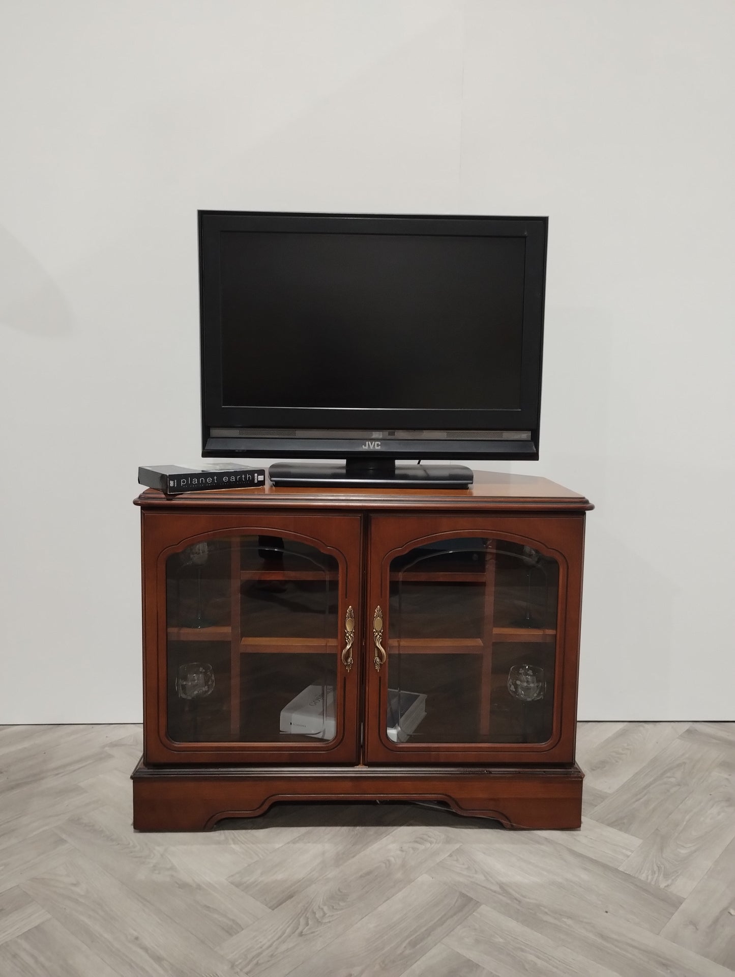 TV Cabinet