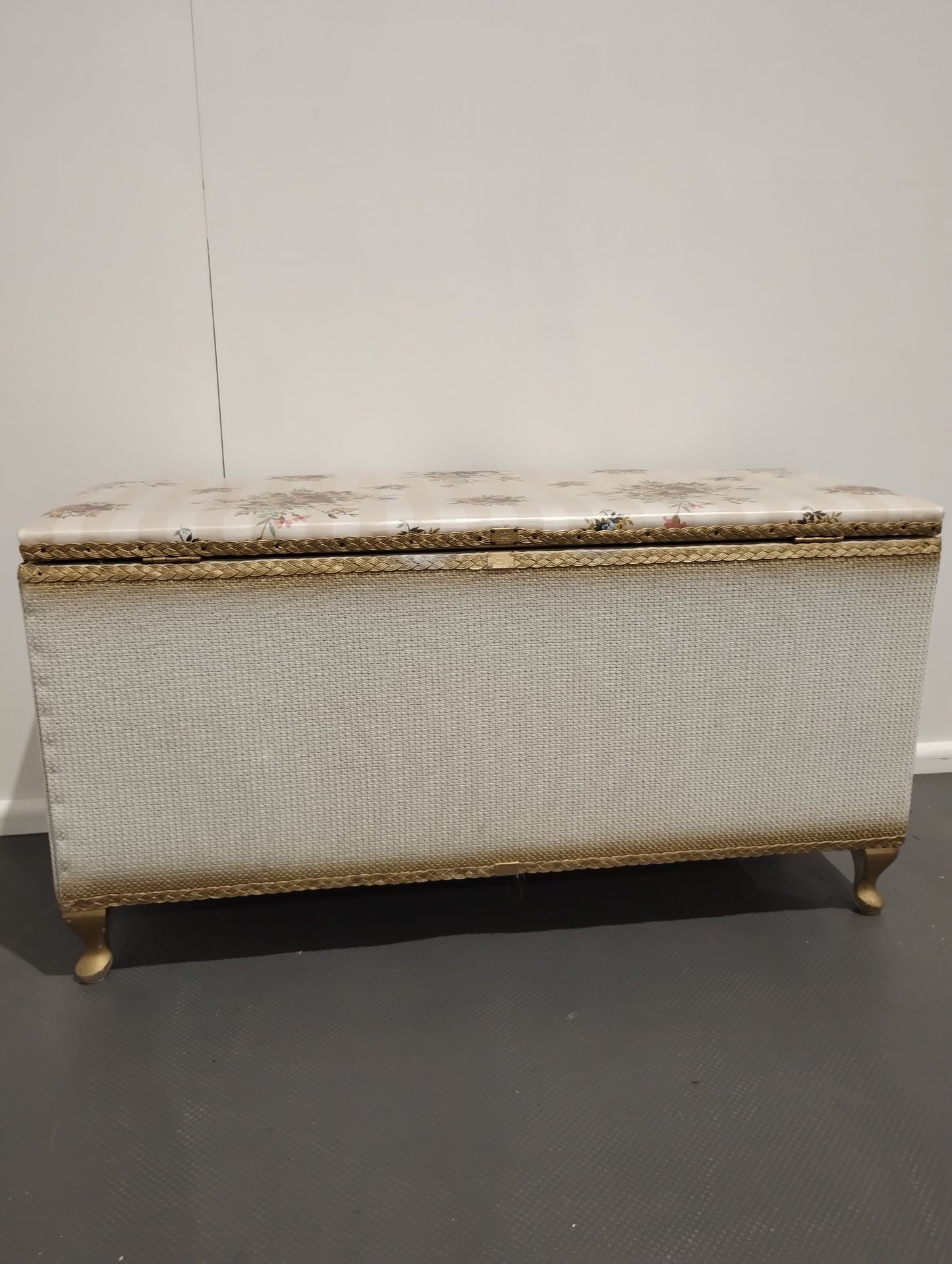 Rattan Trunk / Ottoman