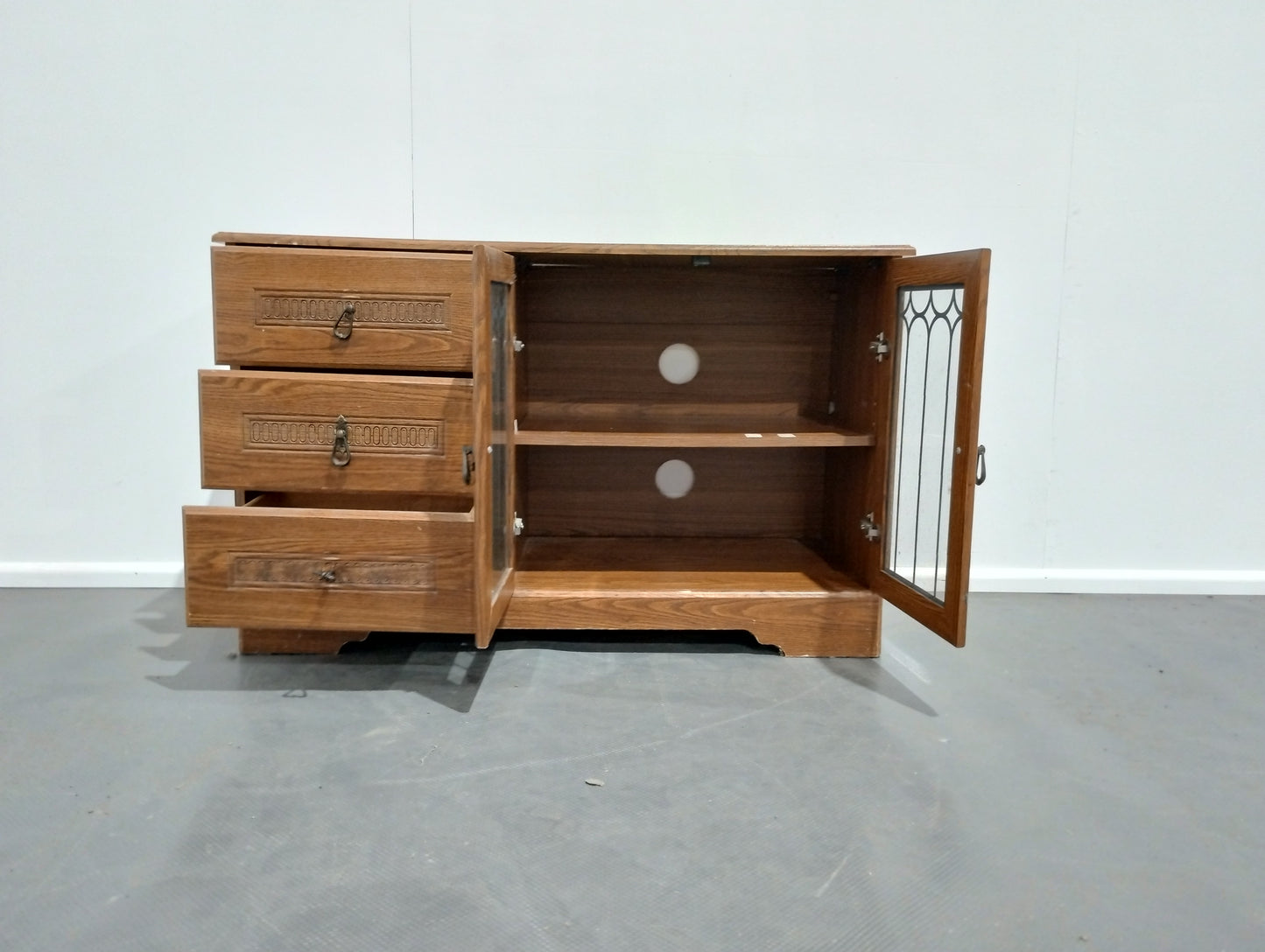 TV Cabinet