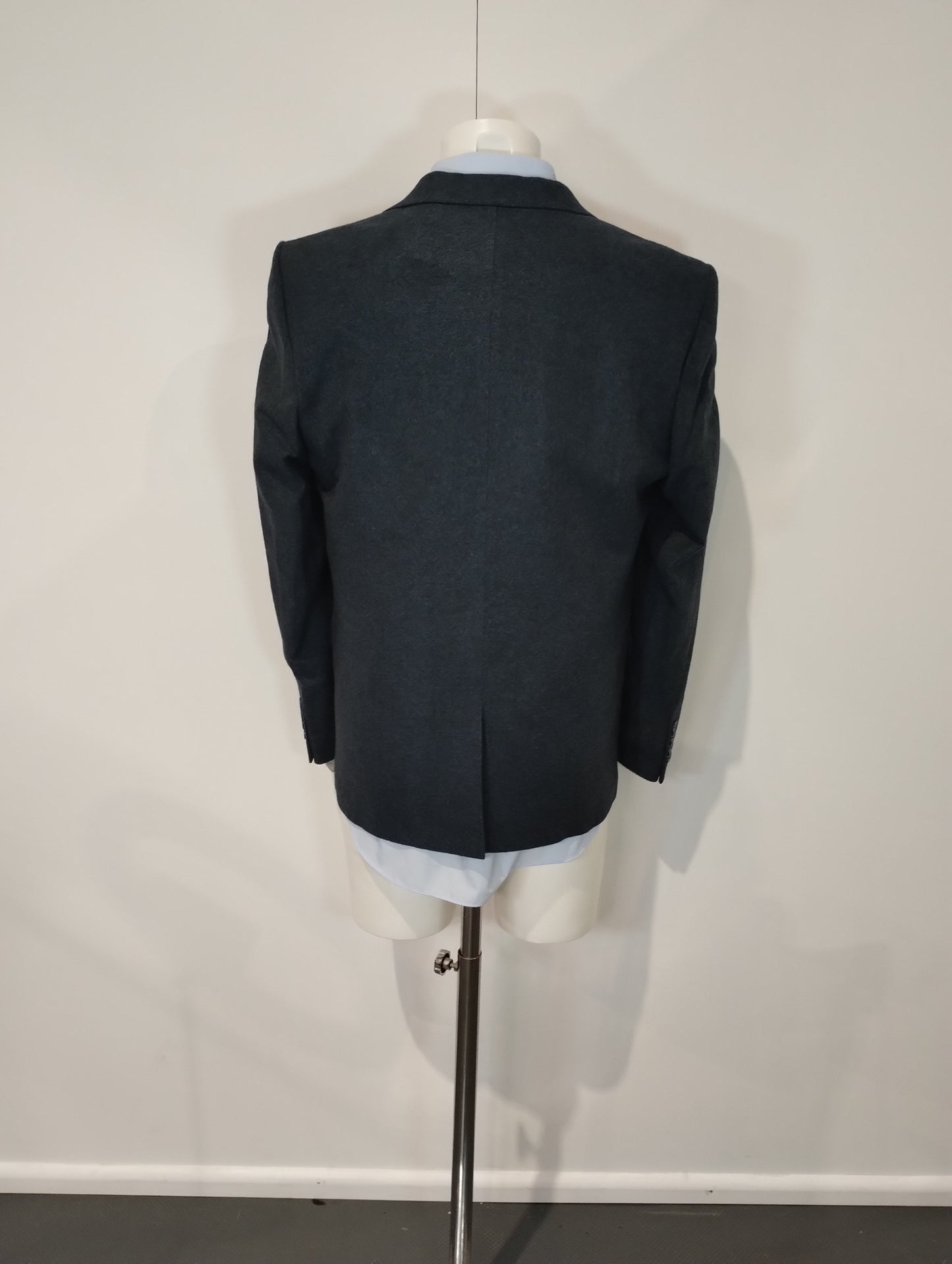 TruClothing Navy Wool Blend Three-Piece Suit with Jacket - 40, Regular Fit, Waistcoat and Trousers - 34, Regular Fit